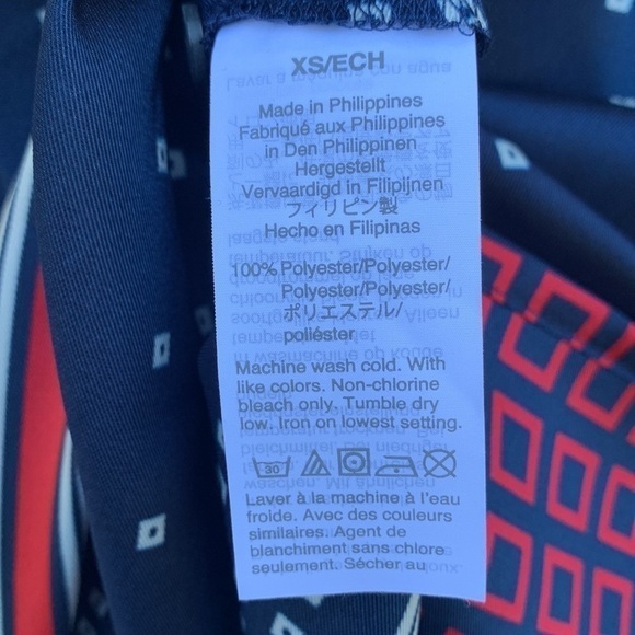 J Crew Drapey In Ratti Blue Red Geometric Print Long Sleeve High Low Tunic - Picture 15 of 16